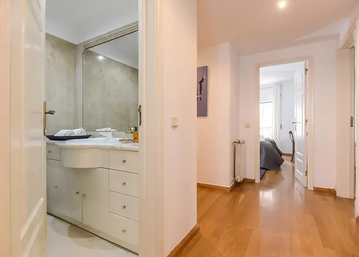 Jardim Flores Luxury 아파트 리스본